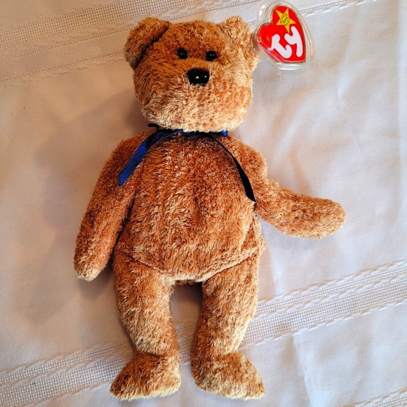 Fuzz Beanie Baby Retired Bear NWT Tag Errors - Picture 2 of 8